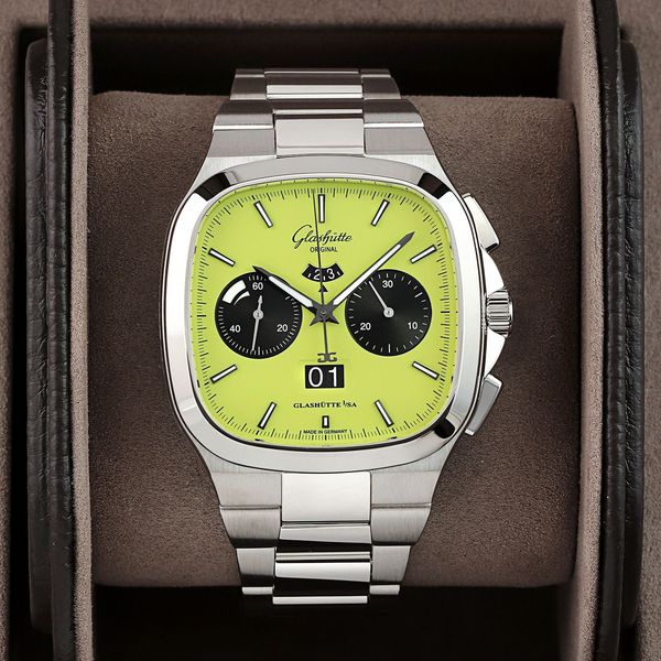 Glashutte Original Seventies Panorama Date 1-37-02-19-02-70